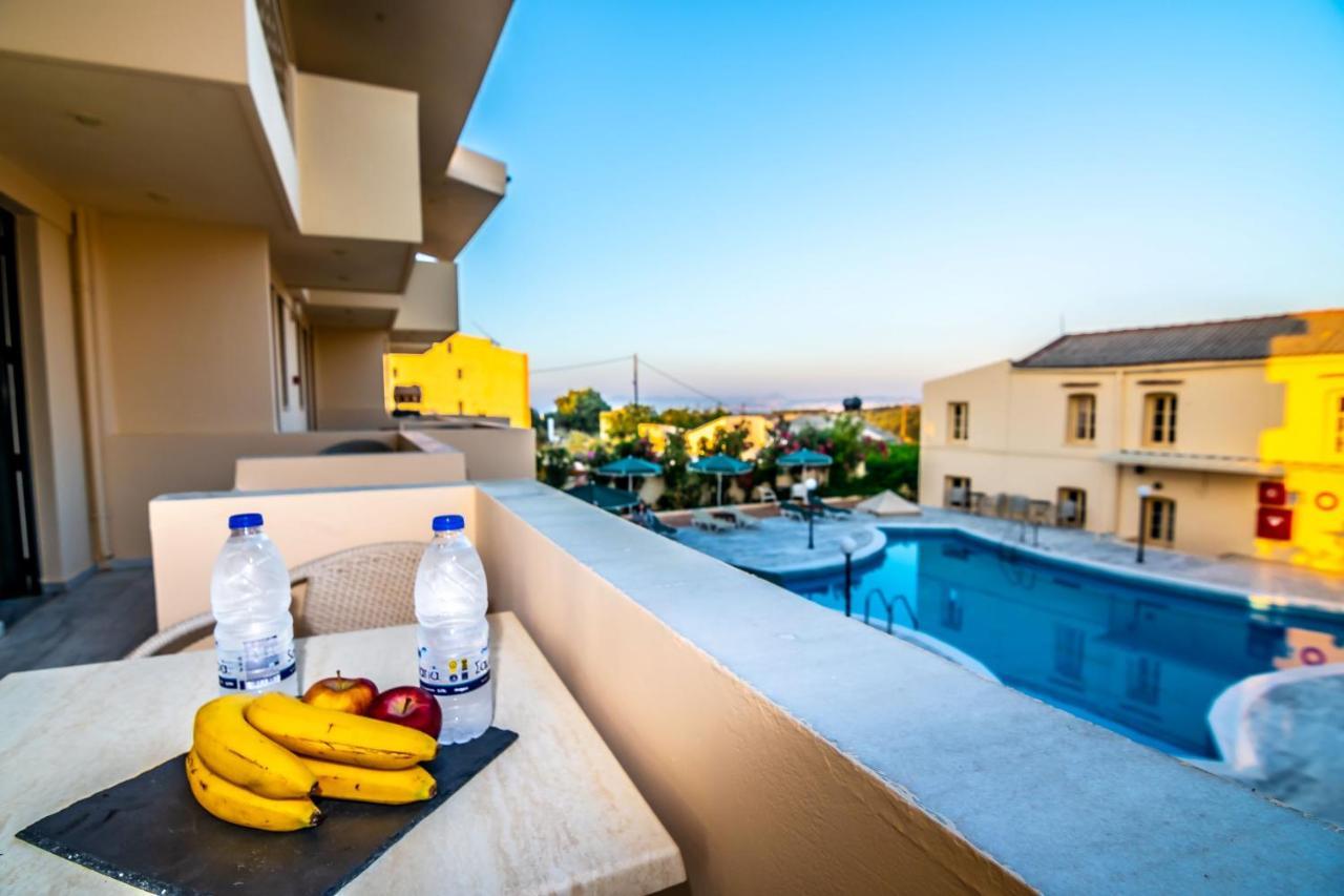 Orestis Hotel Sea View Apartments Stalos Exterior foto